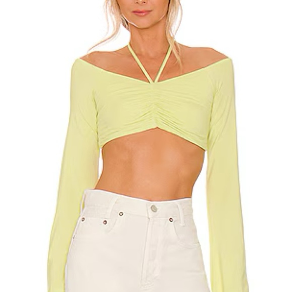 Revolve Set - Picture 3 of 5